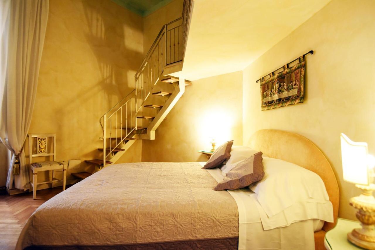 Italian Experience-Suite Medici Loft 8 Florence Exterior photo