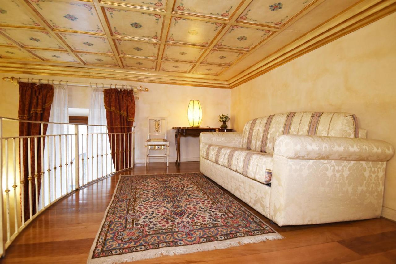 Italian Experience-Suite Medici Loft 8 Florence Exterior photo